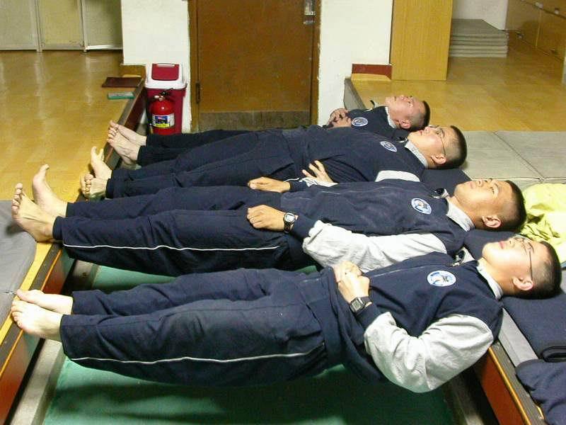 작은사람들 이미지