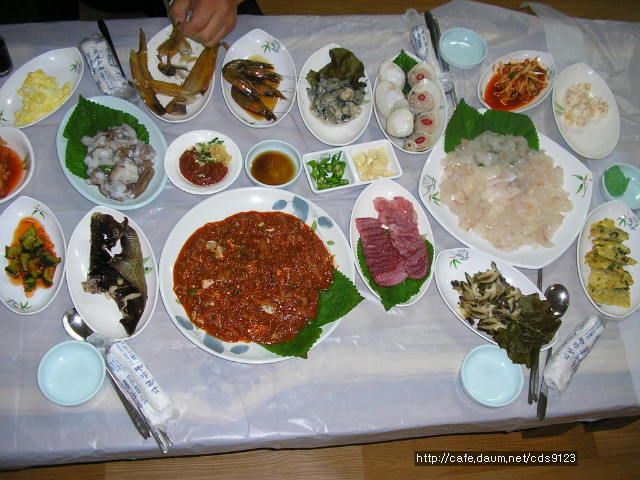 유정식당 이미지