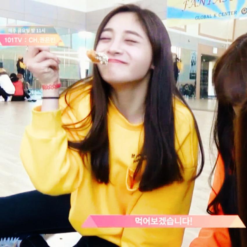 [프로듀스101] 베스트 일레븐이 유력한 유일 외국 용병.gif | 인스티즈