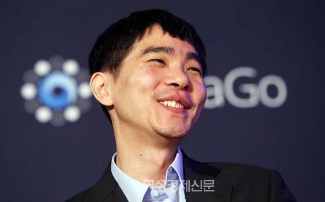 [이세돌] 천재가 집중했을때 눈빛.jpg | 인스티즈
