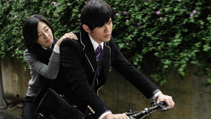 말할 수 없는 비밀 여주 VS 그 시절 우리가 좋아했던 소녀 여주 | 인스티즈