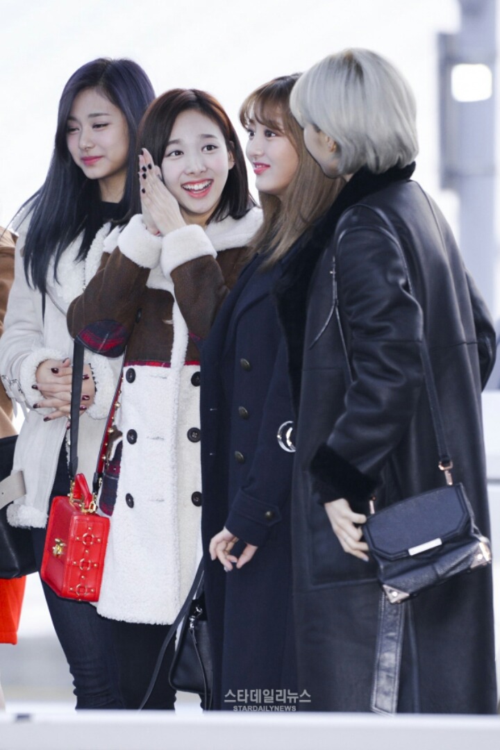 오늘자 트와이스 | 인스티즈