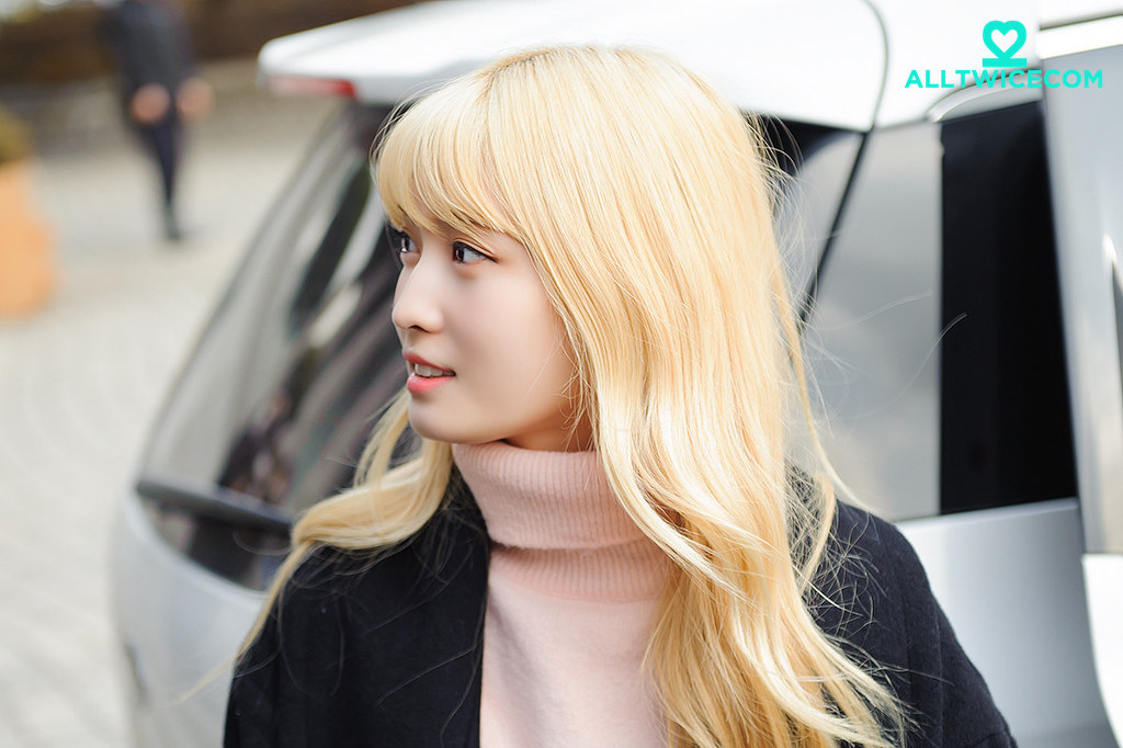 [트와이스] 족발요정 모모 | 인스티즈