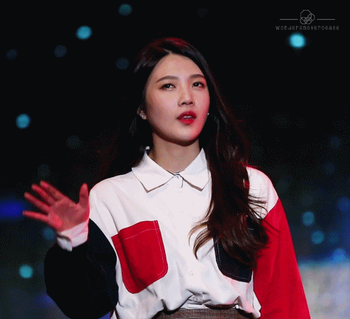 레드벨벳 조이 눈웃음 | 인스티즈