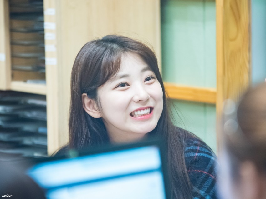 총 쏘는거 좋아하는 이수현 | 인스티즈