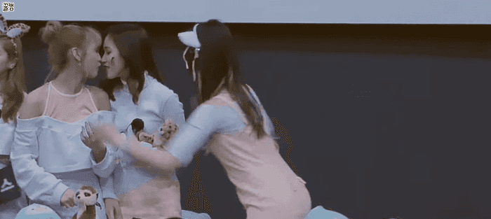 미나,사나,모모.gif | 인스티즈