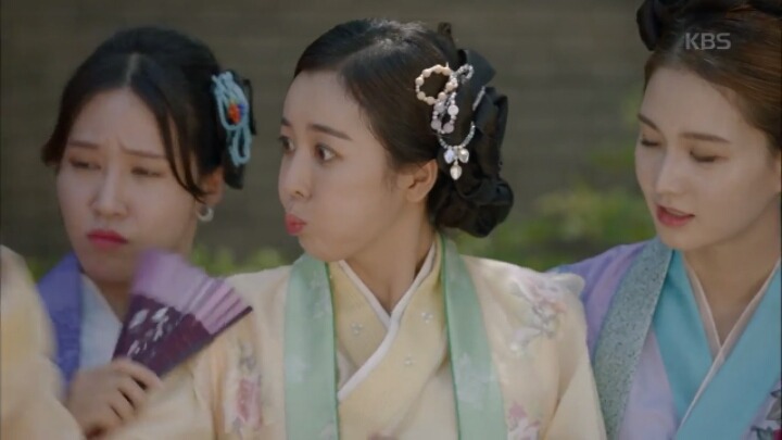 [화랑] 1500년 전 인기 아이돌 화랑 출근길 풍경.jpg (feat.럽라 떡밥) | 인스티즈