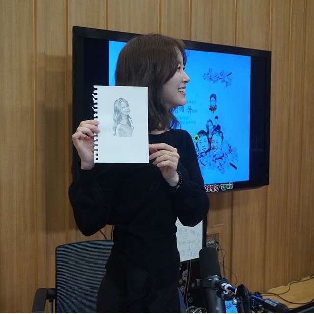 오늘자 뽀뽀녀 | 인스티즈