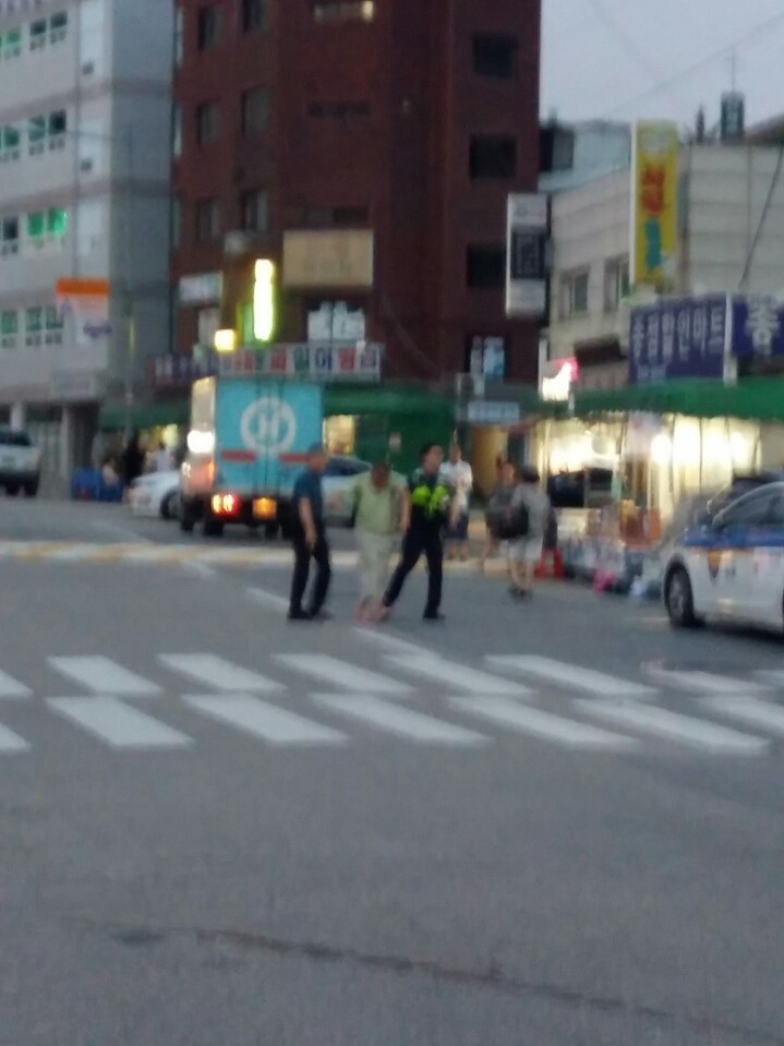 [직촬] 여기서 이러시면 안됩니다 | 인스티즈
