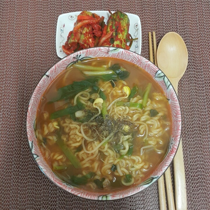 밥을 하는 중이라 | 인스티즈