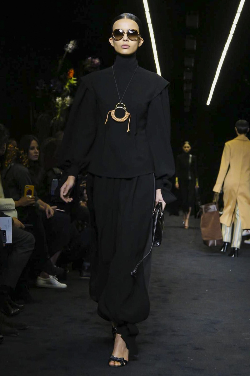 로에베 2017 F/W 컬렉션 | 인스티즈