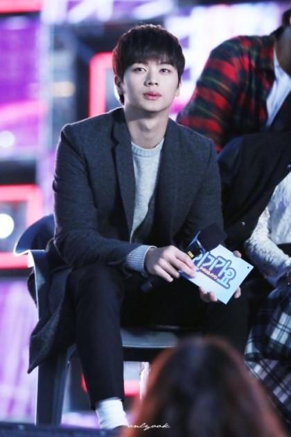 12월 31일 최대 활동량을 보이고 있는 연예인 | 인스티즈