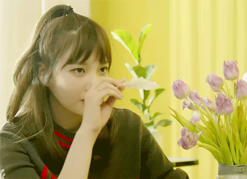 이별을 배웠어 뮤비를 돌려보는 이유 feat.조이 .jpgif | 인스티즈