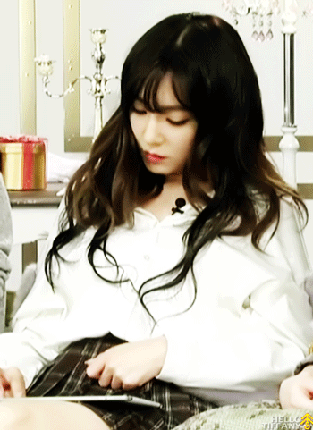 네이버 v앱 티파니 움짤.gif | 인스티즈