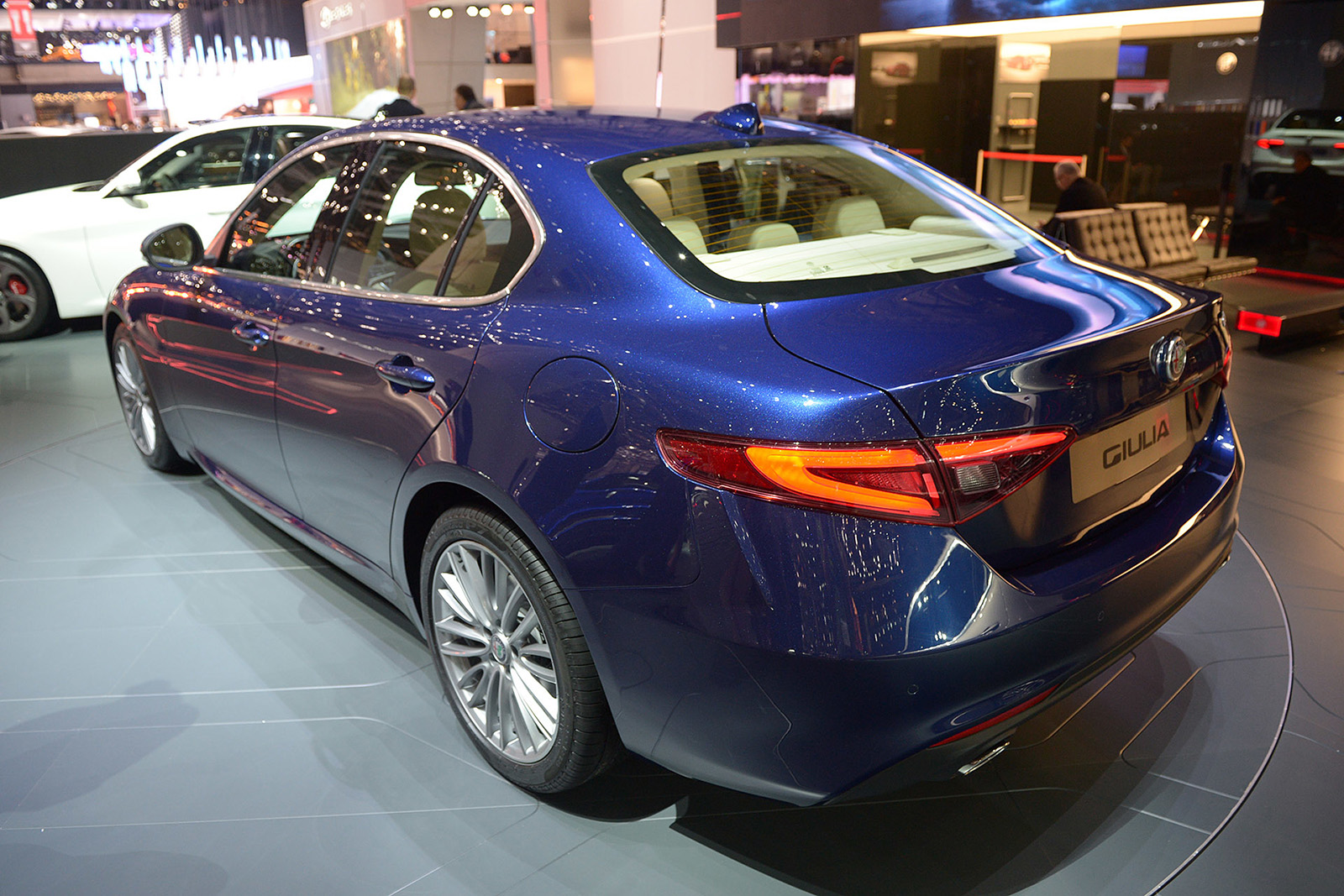 알파로메오 줄리아 | 인스티즈