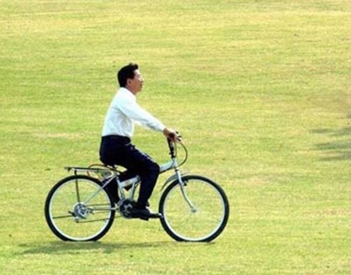 대통령님 이제 떠나시는겁니까? | 인스티즈