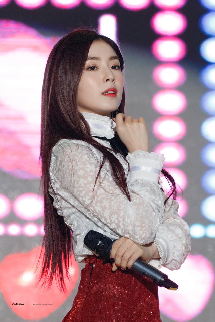 아침에 보면 더 이쁜 아이린.gif | 인스티즈