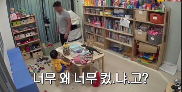 [슈퍼맨이돌아왔다] 추성훈을 레알 답답해 하는 다을이 | 인스티즈