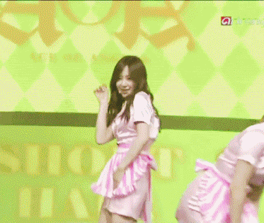 [AOA] 윙크를 못하는 민아.gif | 인스티즈