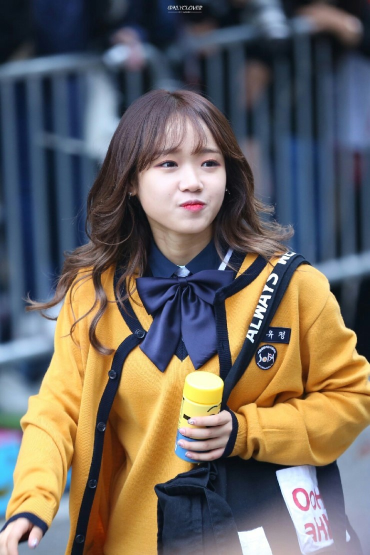 아이오아이 최유정 교복입은 모습 모음 | 인스티즈