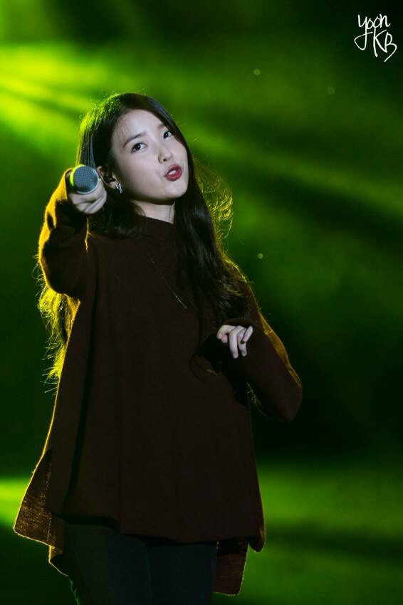 갈수록 리즈 갱신하는 아이유 | 인스티즈