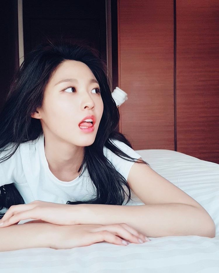 오늘자 설현 인스타 | 인스티즈