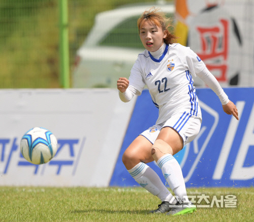 축구하는 여성들 | 인스티즈