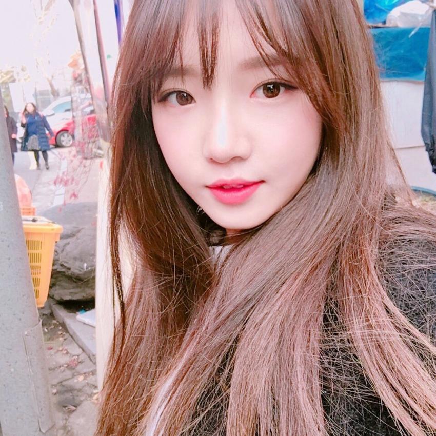 공교롭게도 연기된 수능날 생일이었던 여자 아이돌 | 인스티즈