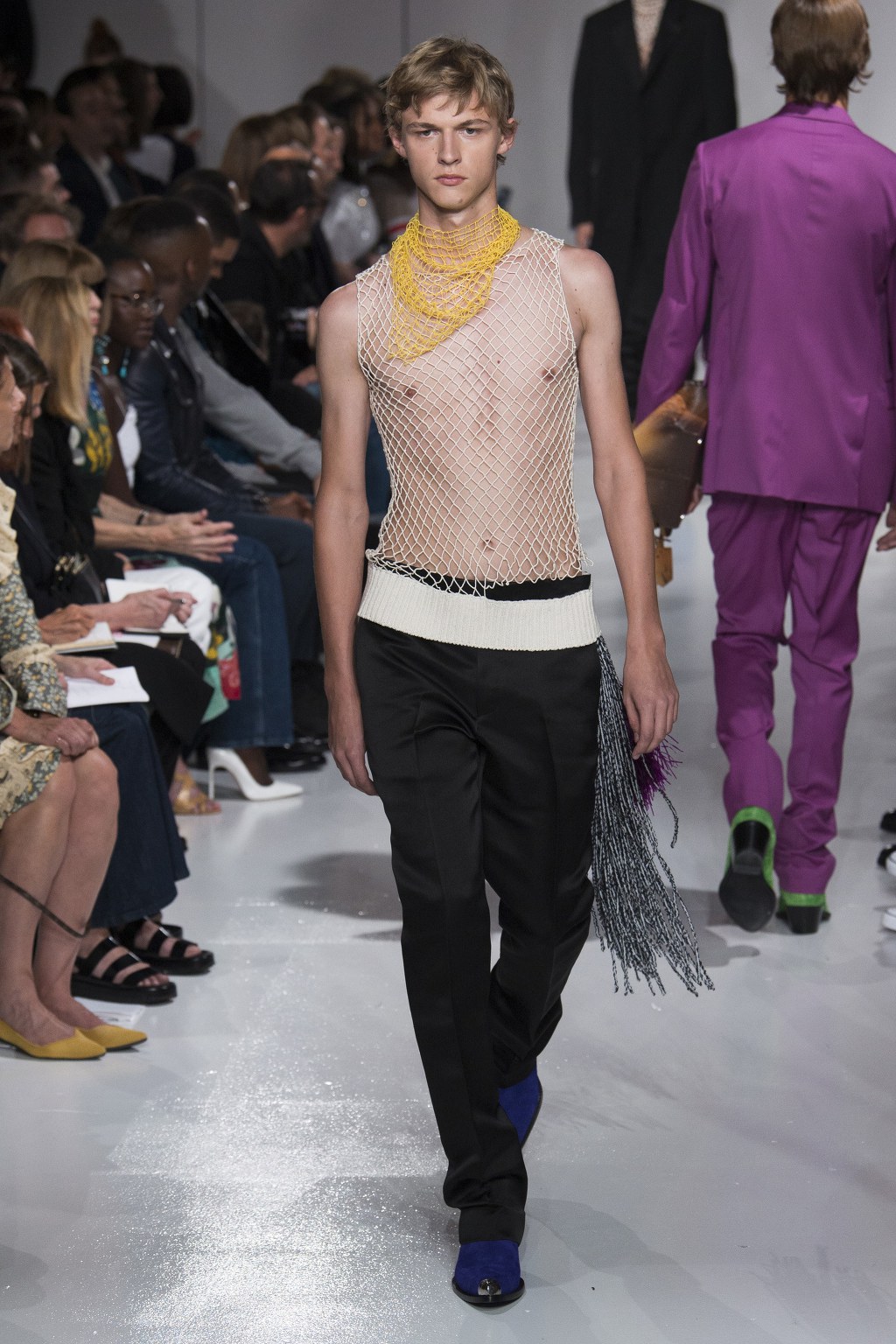 Calvin Klein by 라프 시몬스 2018 S/S 컬렉션 | 인스티즈