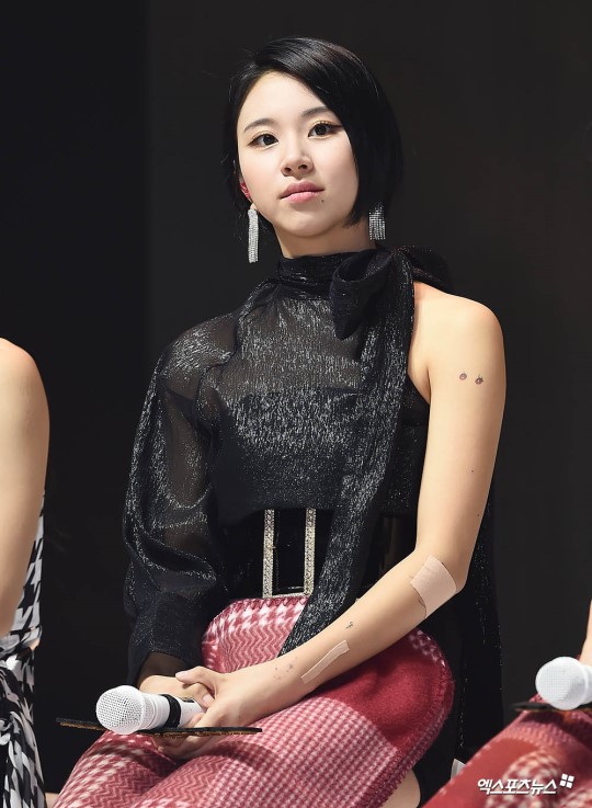 문신이 점점 많아지는 트와이스 채영 | 인스티즈