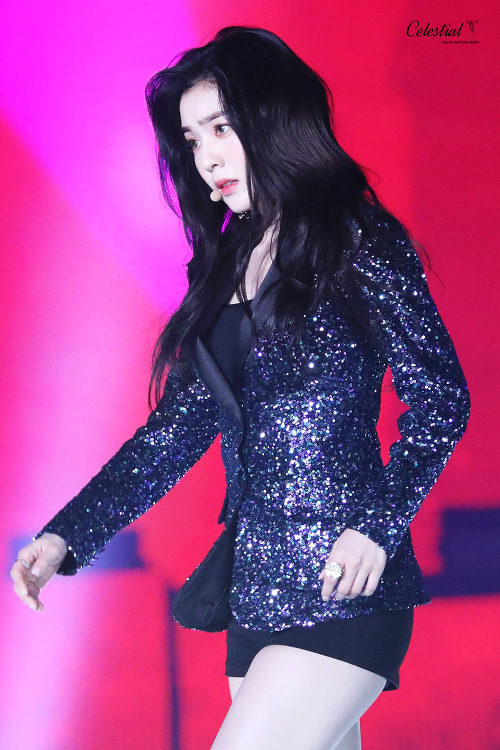 블링블링한 의상입은 아이린.jpgif | 인스티즈