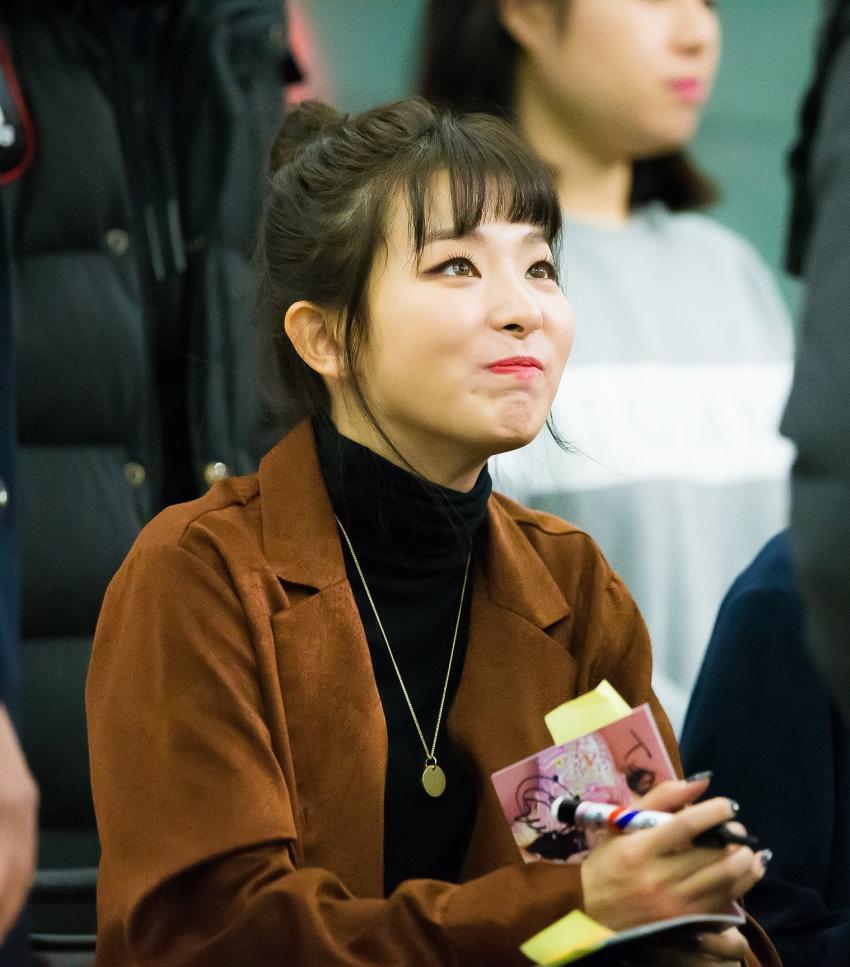 레드벨벳 영등포 타임스퀘어 팬사인회 2 | 인스티즈