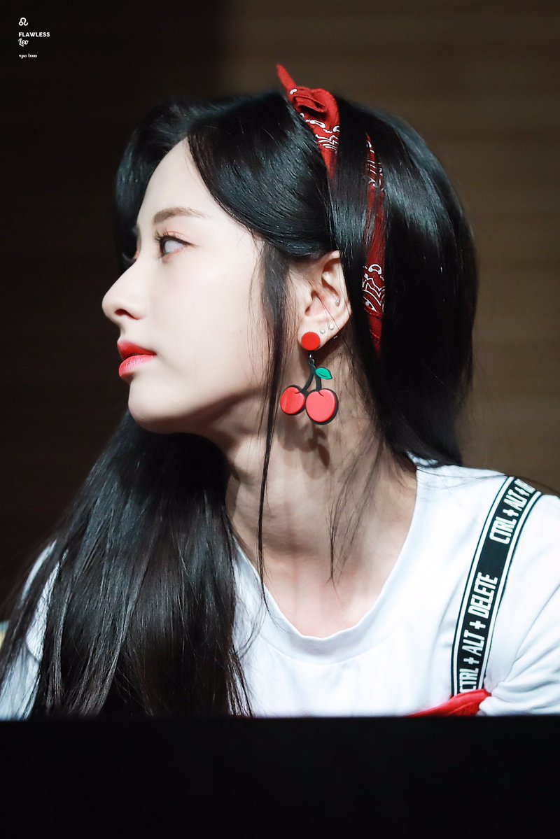 17시즌 우주소녀 보나의 미모.jpg | 인스티즈