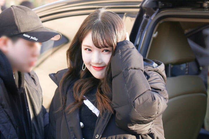 아침부터 여자친구 예린이 | 인스티즈