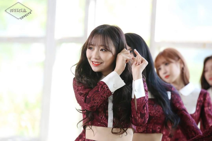 [러블리즈] 제친구와 수정이의 생일을 축하하면 수정이 | 인스티즈