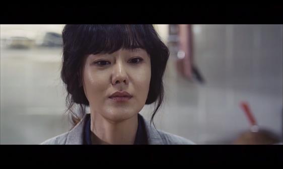 강산맨션 102호에는 살인마가 살고있다. ＜영화＞ 이웃사람 08 | 인스티즈