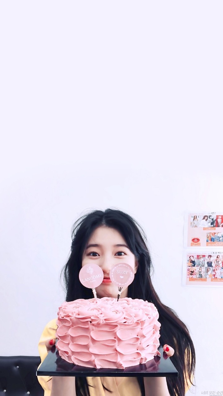 기분이 좋아서 올려보는 수지 | 인스티즈