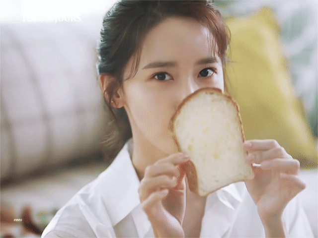뚜레주르 cf속 윤아의 미모.gif | 인스티즈