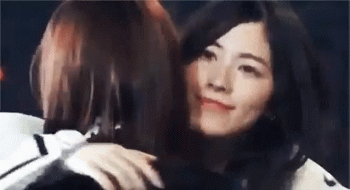 쥬리나&amp;사쿠라 그 시절 투샷들.....jpgif | 인스티즈