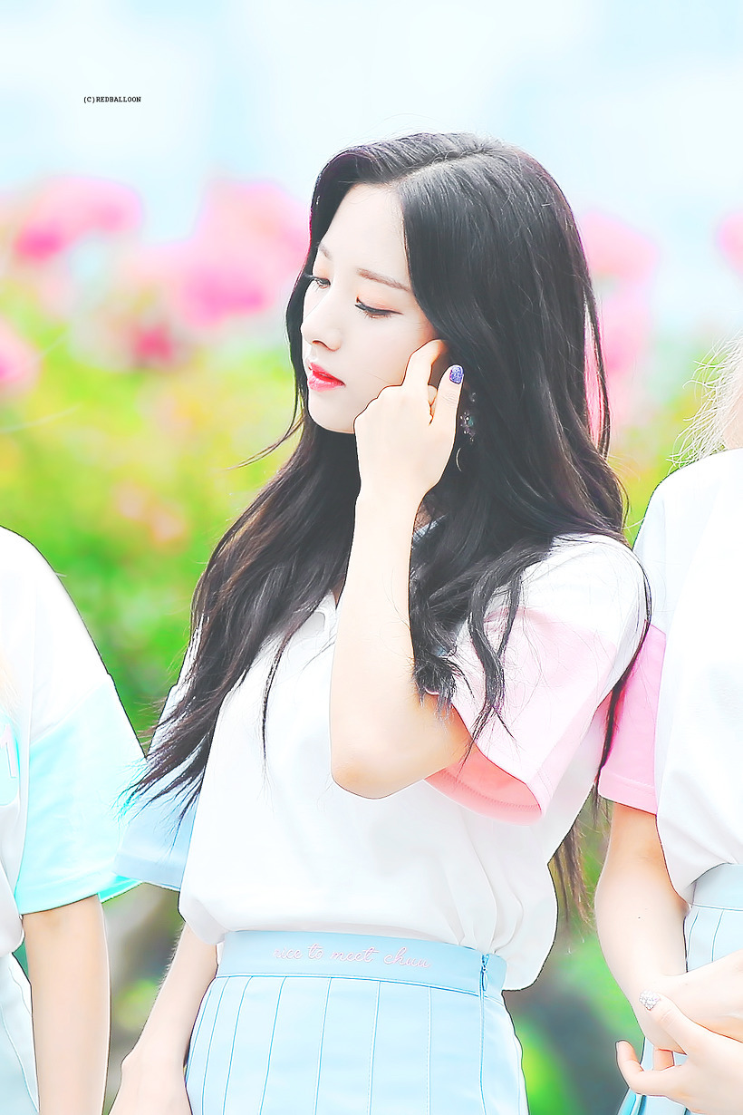 우주소녀 보나의 옆모습 ㄷㄷ | 인스티즈