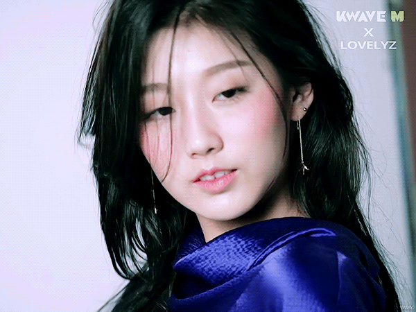 러블리즈 정예인.gif | 인스티즈