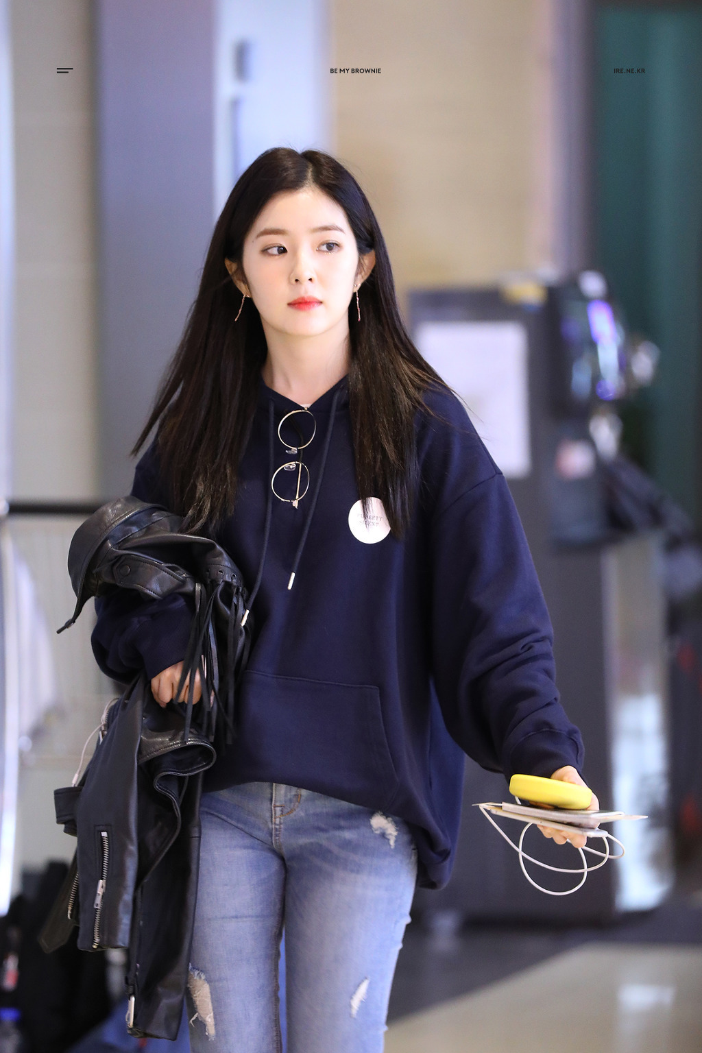 특유의 분위기를 갖고 있는 아이린.jpgif | 인스티즈