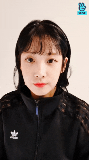 러블리즈 팬들은 잘 어울린다고 하는데 본인은 별로라고 하는 중.jpgif | 인스티즈