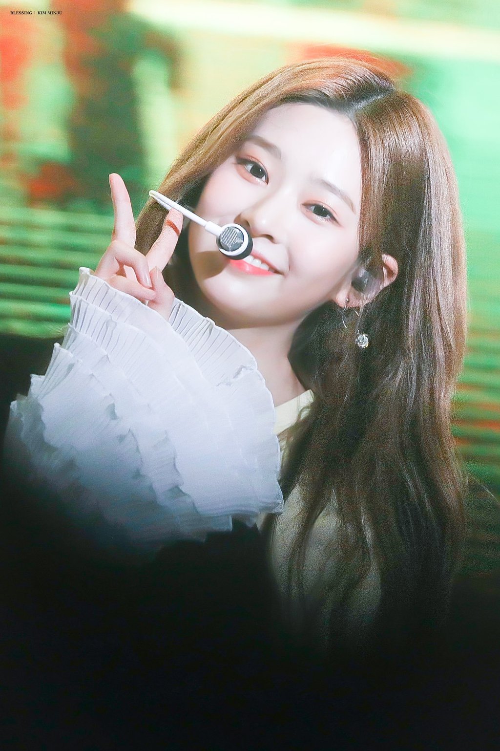 좀이쁜거같은 아이즈원 민주.jpg | 인스티즈