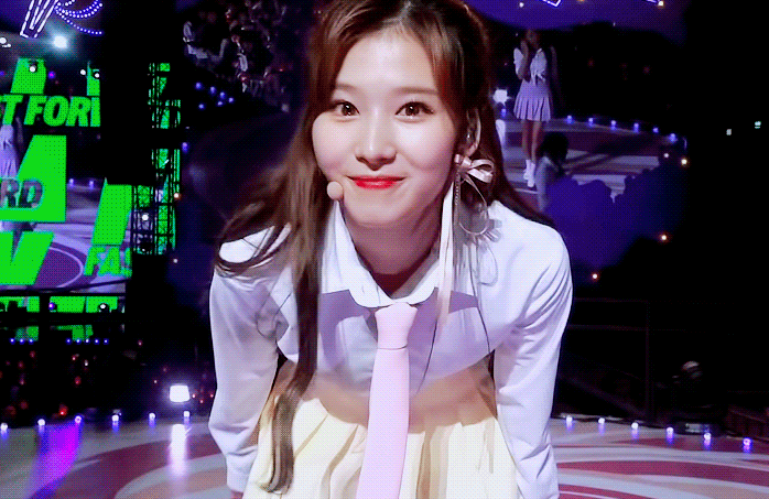 사나는 예쁘다.jpgif | 인스티즈