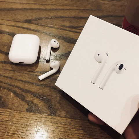 2018년 첫 에어팟 | 인스티즈