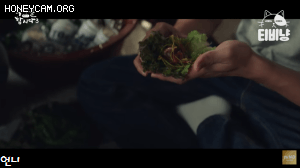 식샤를합시다3 김동영 먹방.GIF | 인스티즈