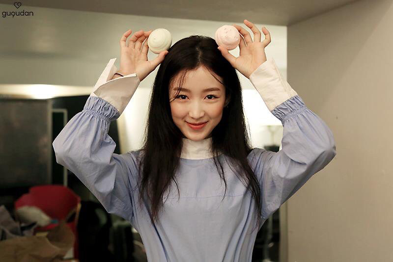 [구구단] 염색이 되는동안 기다리는게 지루해서 하나 | 인스티즈