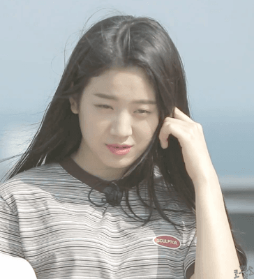180623. 프로미스나인 1일 2새롬+2규리.jpgif | 인스티즈