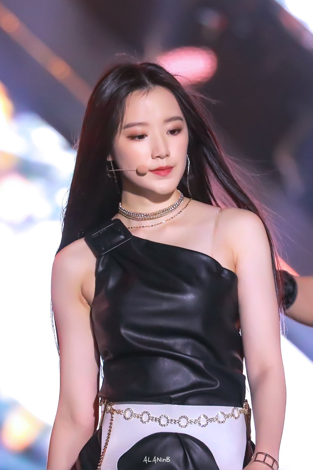 (여자)아이들의 비쥬얼담당 백설공주 슈화.jpgif (311장) | 인스티즈